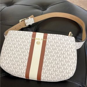 Women’s Michael Kors Fanny Pack NWT